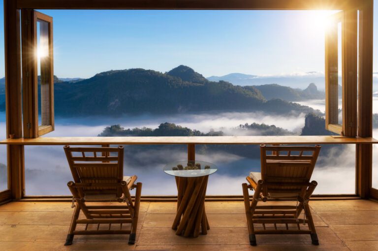 13 Stunning Hotels You Have to Book If You’re Going to Visit a National Park!