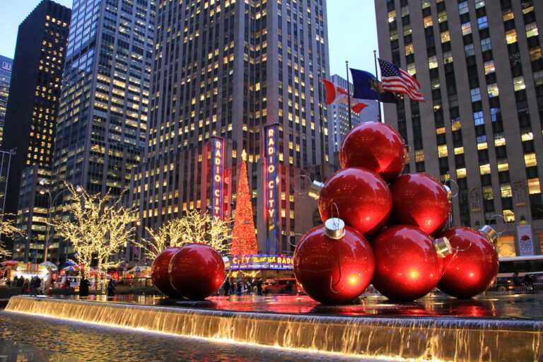 12 Magical Christmas Destinations In The US