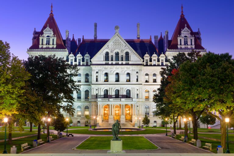 Top 11 Most Beautiful State Capitol Buildings in the USA