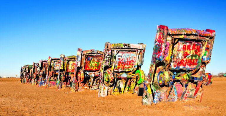 Crazy Roadside Attractions: 5 Picture-Worthy Pit Stops in the US
