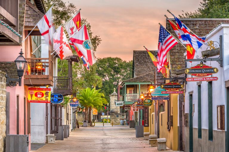 8 Charming Road Trip-Worthy Small Towns in Florida