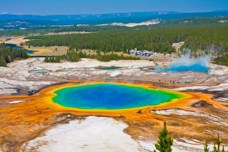 9 Most Colorful Places in the US for Your Travel Bucket List